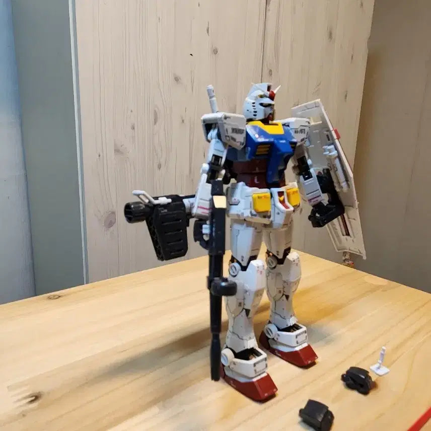 [BUNJANG] RG First Gundam 1.0 Assembled / [RG][가조립] 퍼스트 건담1.0