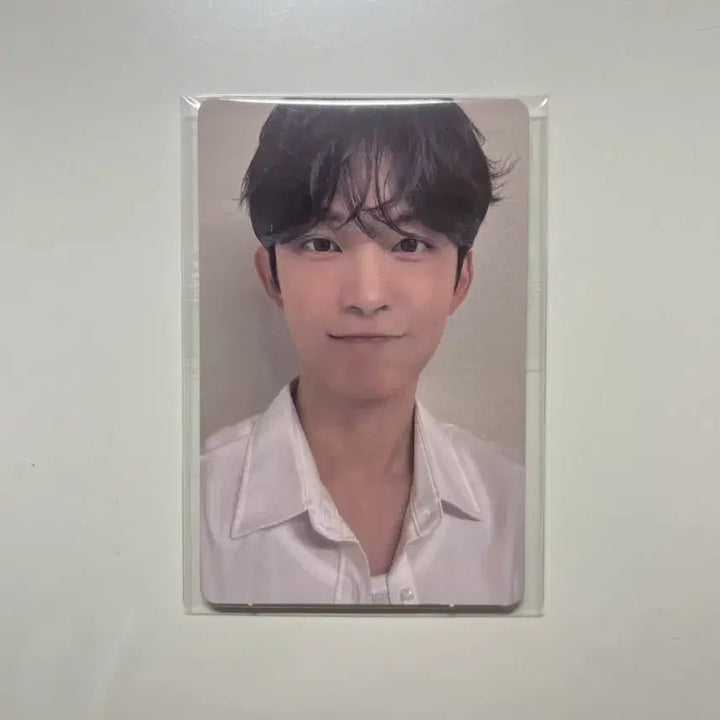 [BUNJANG] ALDI ONE Kim Gunwoo Archive Pop-up Exhibition Photocard / 알디원 김건우 보플 아카이브 팝업 전시회 포카 2주차 8번 양도