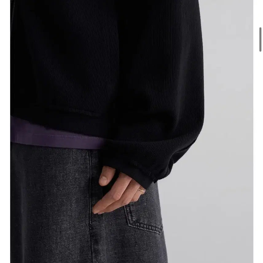 [BUNJANG] 8Seconds Waffle Jersey Cut-Off Zip-Up Jacket / [에잇세컨즈] 와플 저지 컷오프 집업 (블랙, L)