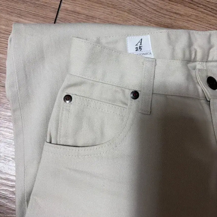 [BUNJANG] Anatomica Marilyn 2 Satin Beige Jeans / 아나토미카 마를린2 새틴 베이지 25