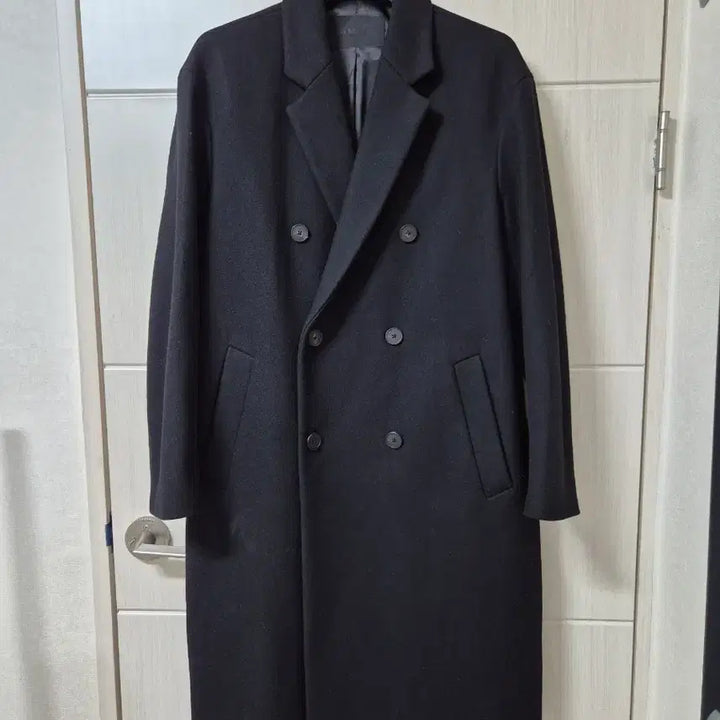 [BUNJANG] ILSAILENCE Double Long Wool Cashmere Coat Black M / 일사일런스 더블 롱 울 캐시미어 코트 블랙 M (100-105)