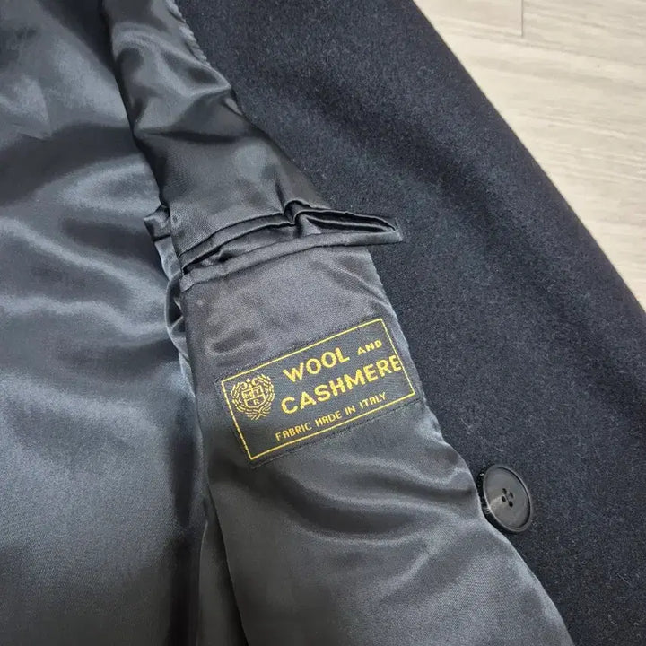 [BUNJANG] ILSAILENCE Double Long Wool Cashmere Coat Black M / 일사일런스 더블 롱 울 캐시미어 코트 블랙 M (100-105)