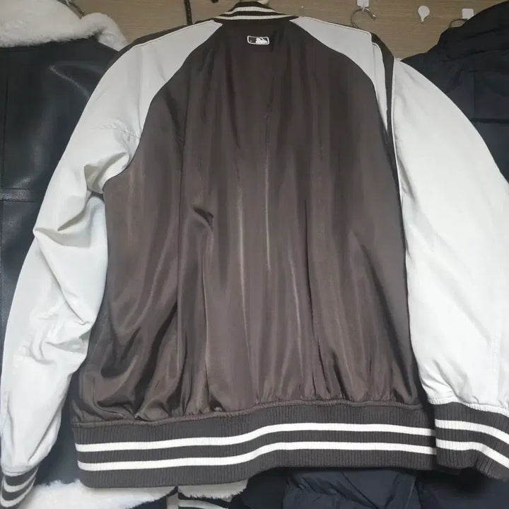 [BUNJANG] Boston Red Sox Varsity Jacket (L) / 나일론 블로킹 컬시브 바시티 자켓 보스턴 레드삭스L사이즈