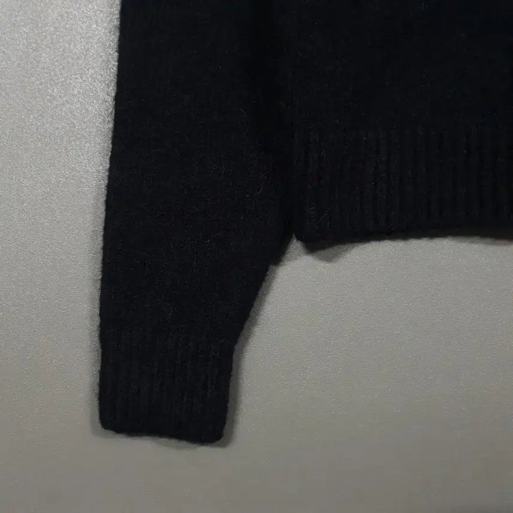 [BUNJANG] IRO Puff Shoulder Wool Crop Knit Sweater - Black - Women&