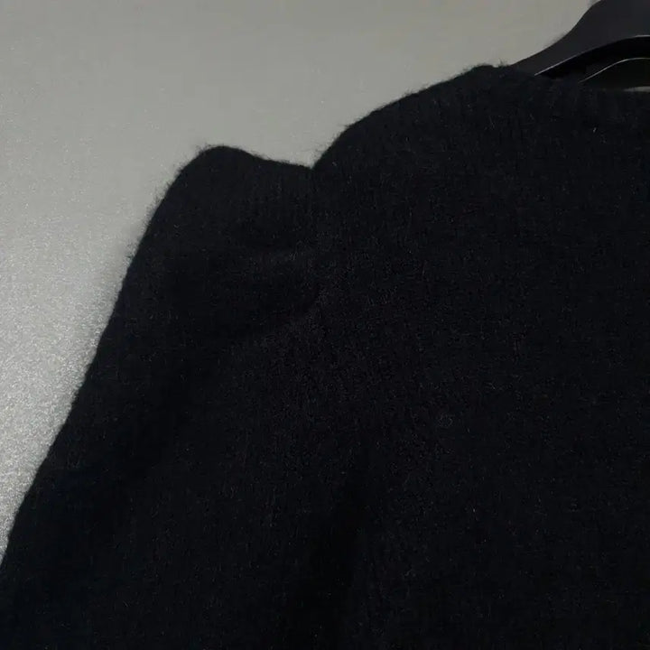 [BUNJANG] IRO Puff Shoulder Wool Crop Knit Sweater - Black - Women&