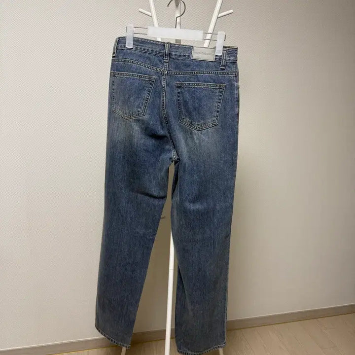 [BUNJANG] Nothing Written Standard Fit Denim Pants / 낫띵리튼 팬츠
