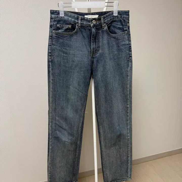 [BUNJANG] Nothing Written Standard Fit Denim Pants / 낫띵리튼 팬츠