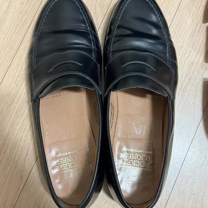 [SOLD OUT] 크로켓앤존스 보스턴 9e