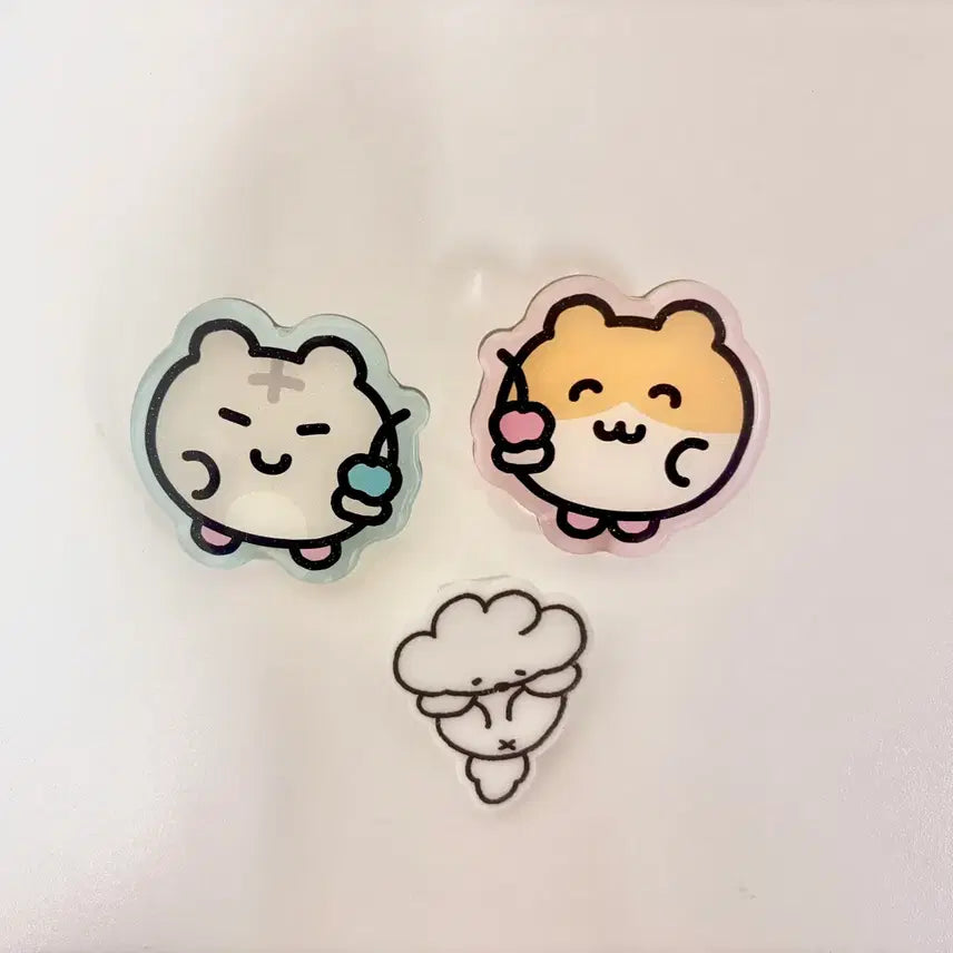 [BUNJANG] Character Acrylic Brooch Set / 캐릭터 아크릴 브로치 집게 3개 일괄
