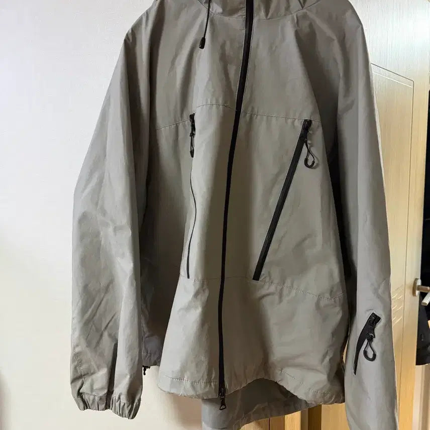[BUNJANG] Uniform Bridge Windbreaker Jacket / 유니폼브릿지 바람막이, 윈드브레이커