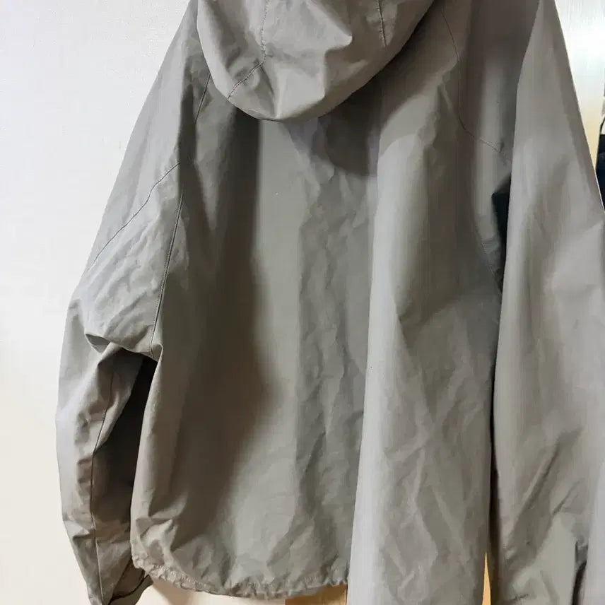 [BUNJANG] Uniform Bridge Windbreaker Jacket / 유니폼브릿지 바람막이, 윈드브레이커