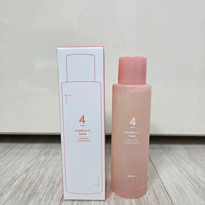 [SOLD OUT] 넘버즈인4번 광채 톤업 토너 미개봉