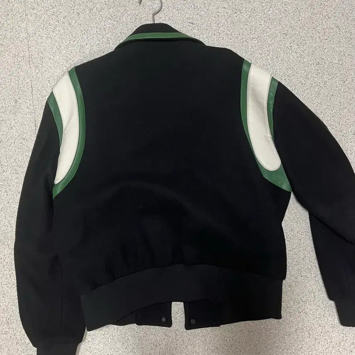 [BUNJANG] Savage Varsity Jacket / 세비지 바시티 자켓