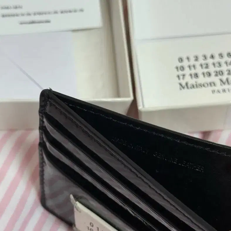 [BUNJANG] Maison Margiela Card Holder / 메종 유광 카드지갑