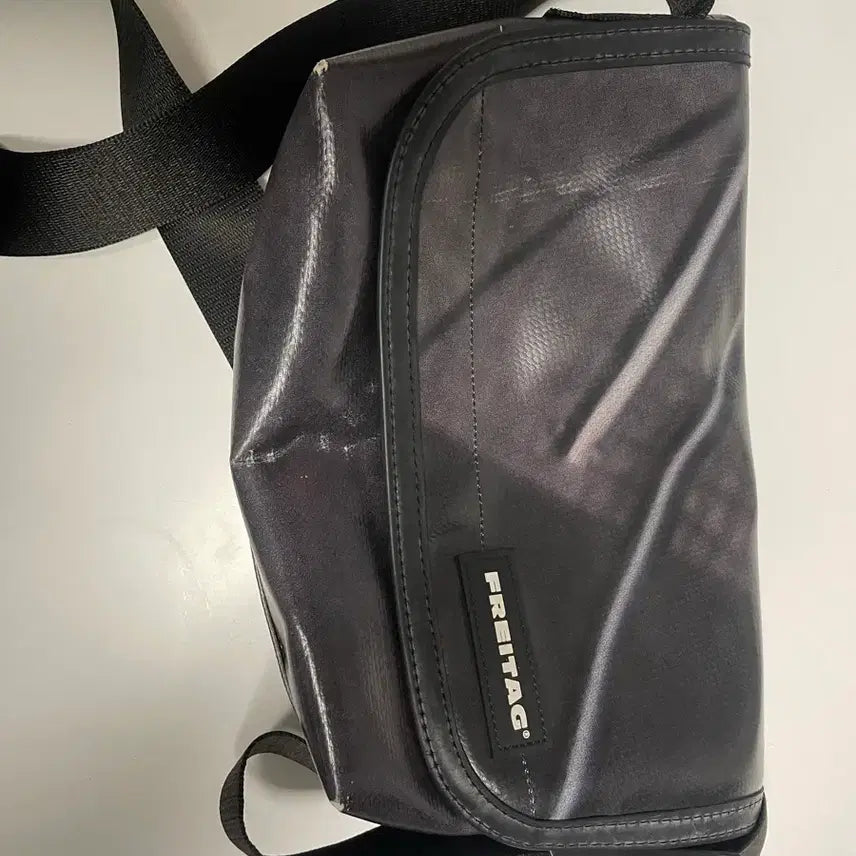 [BUNJANG] Freitag Hawaii Five-O Crossbody Bag / 프라이탁 (급)  하와이파이브오