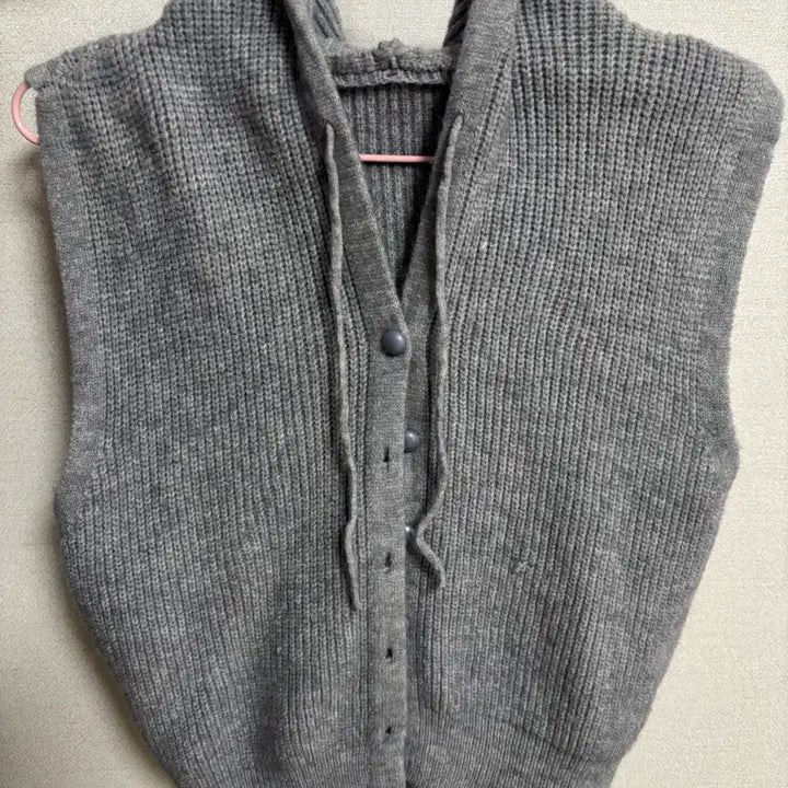 [BUNJANG] Gray Knit Cardigan Vest / 회색 니트 가디건 조끼