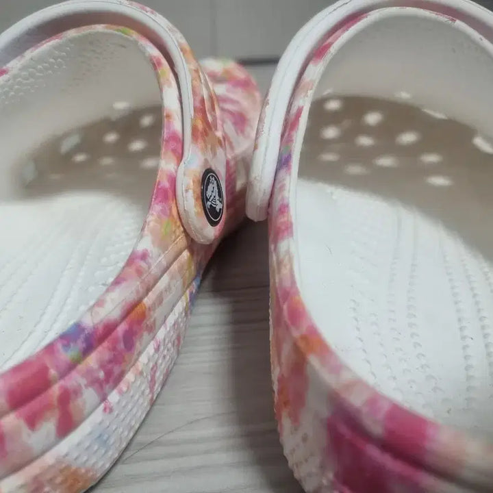 [BUNJANG] Crocs Tie-dye Sandals / 크록스 타이다이 (240mm)