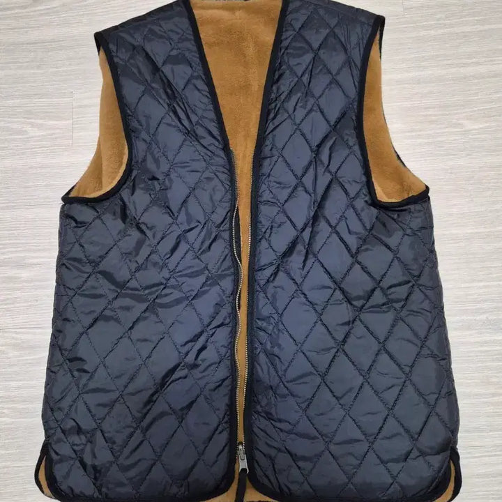 [BUNJANG] Barbour Compatible Reversible Quilted Fur Liner Jacket / 바버 호환 양면 퀼팅 퍼 내피 L (38-40)