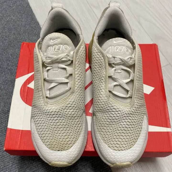 [BUNJANG] Nike Air Max 270 Sneakers / 나이키 에어맥스270 220사이즈