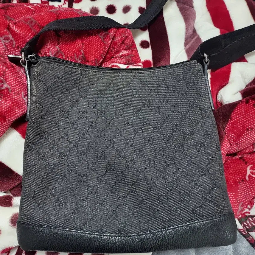 [BUNJANG] Gucci GG Pattern Black / 구찌 GG 패턴 블랙