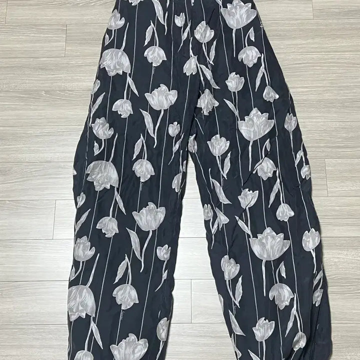 [BUNJANG] Supreme Floral Pants / 슈프림 플로랄 팬츠