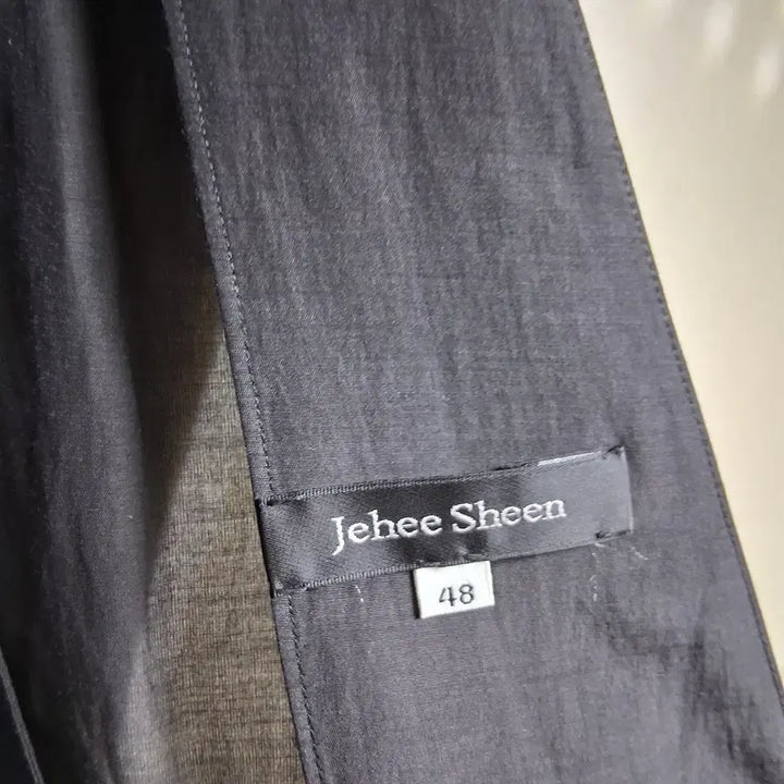 [BUNJANG] Jehee Sheen Shin Jaehee Collarless Cardigan / jeheesheen 재희신 신재희 디자이너 카라리스 가디건 팝니다.