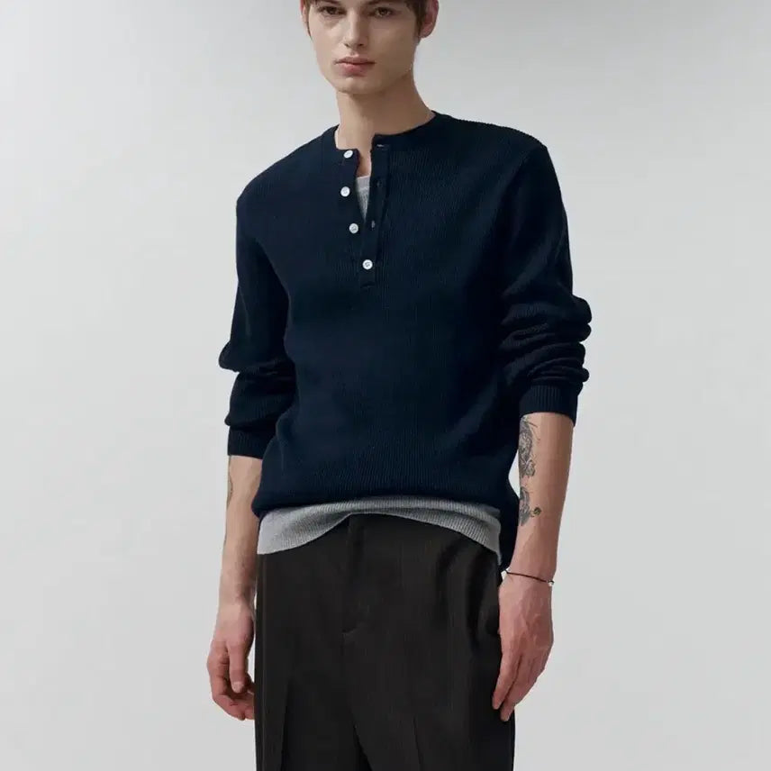 [BUNJANG] Noir Cotton Ribbed Henley Neck Navy Size 48 / 노이어 코튼 리브드 헨리넥(네이비) 48사이즈