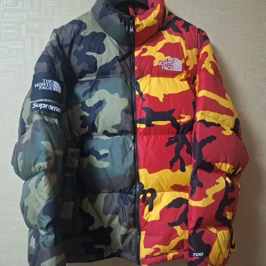 [SOLD OUT] 슈프림x 노스페이스 스플릿 눕시 카모 XL