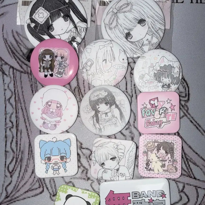 [BUNJANG] Bundle Set 45 Decorative Can Badges / 다꾸 캔뱃지 45개 일괄처분
