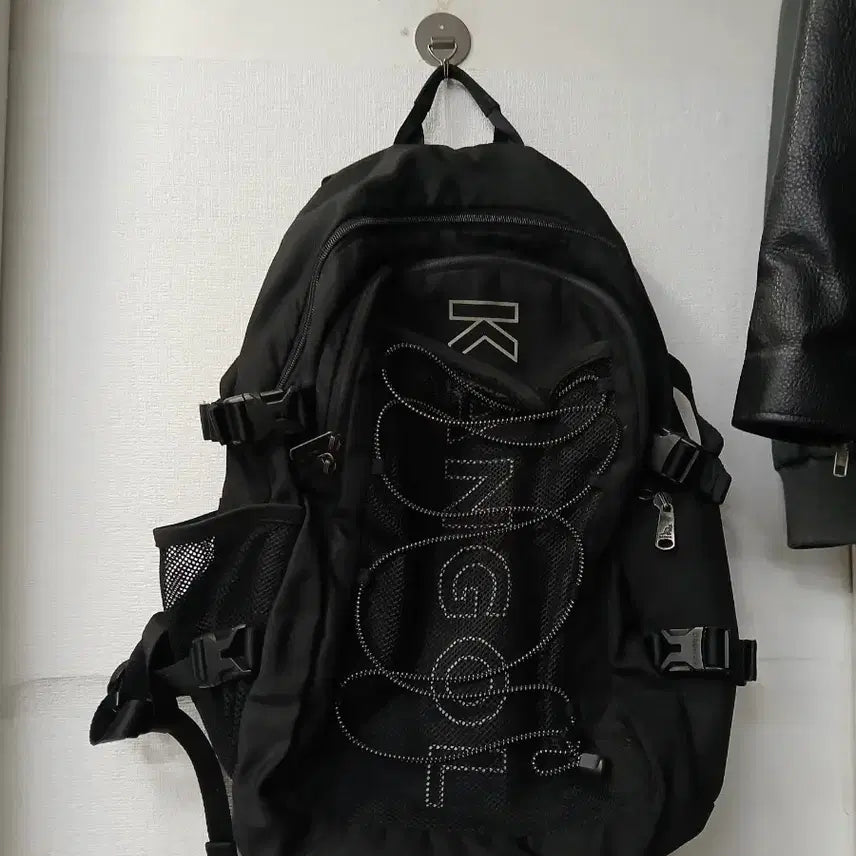 [BUNJANG] Kangol Black Backpack / 캉골 블랙 백팩 가방