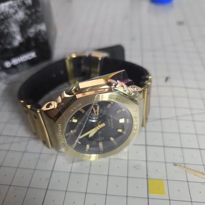 [SOLD OUT] 지샥 금장 지얄오크 미사용 새제품 GM-2100YMG-9ADR