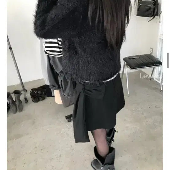 [BUNJANG] We Are 25FW Lean Ribbon Skirt Black M / 위아 25FW 리안 스커트 리본 스커트 블랙 M