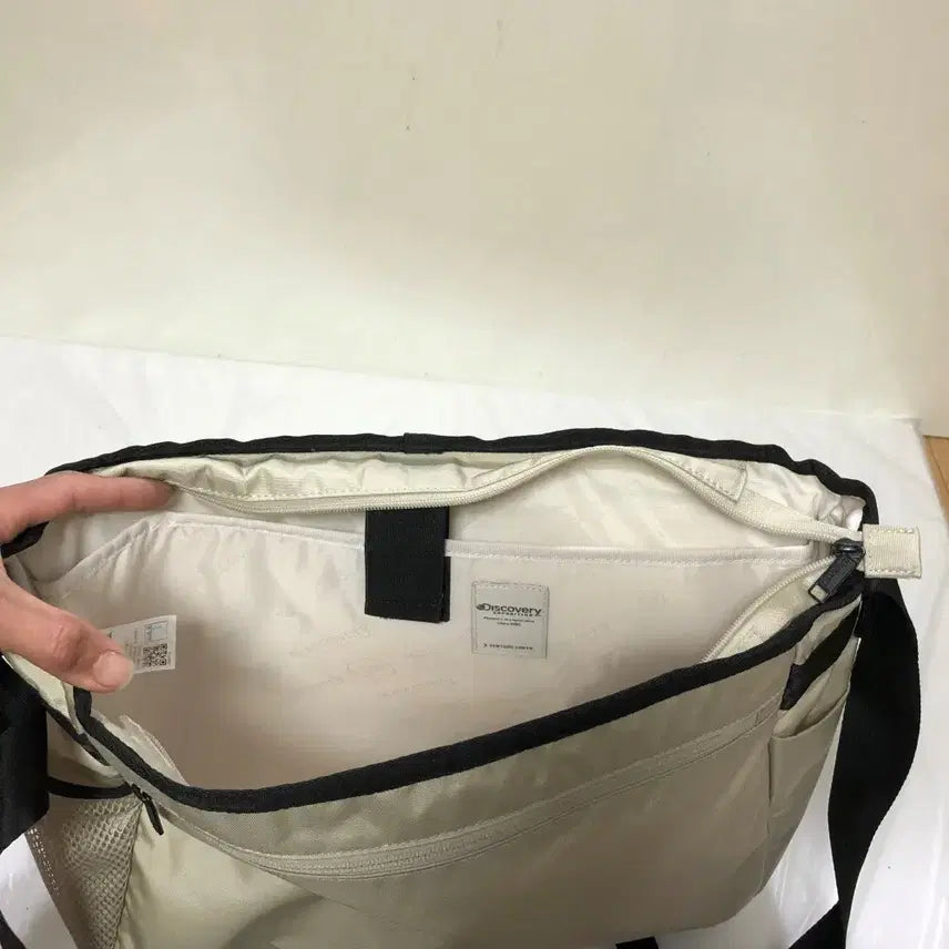 [BUNJANG] Discovery Crossbody Bag / 디스커버리 크로스백@9911