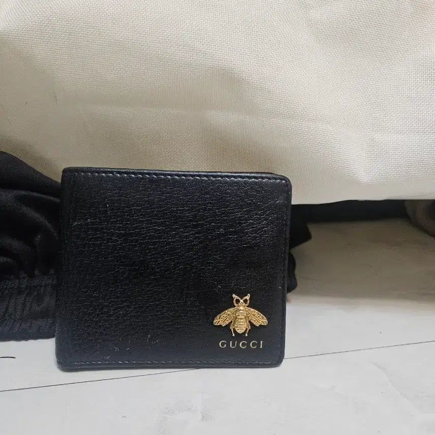 [BUNJANG] Gucci Black Bee Wallet / 구찌 블랙 꿀벌 반지갑