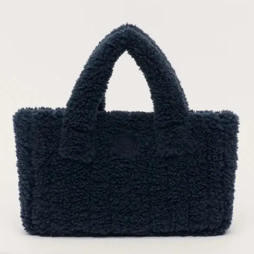 [BUNJANG] Ciene Shearling Bear Padding Bag (Navy) / 시엔느 시어링 베어 패딩백(네이비)