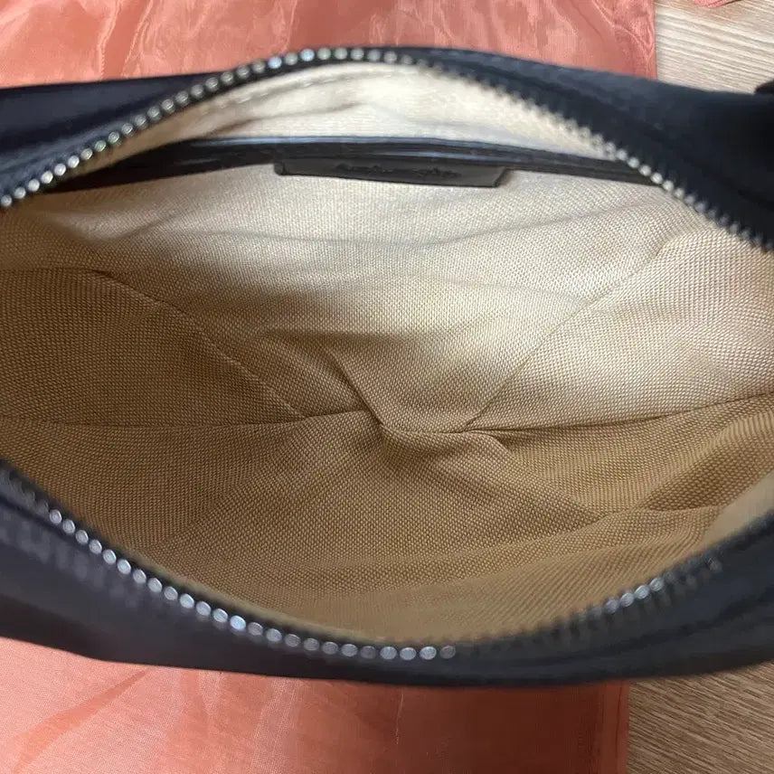 [BUNJANG] Archive App Love Moon (Nylon Black) / 아카이브앱크 러브문(나일론 블랙)