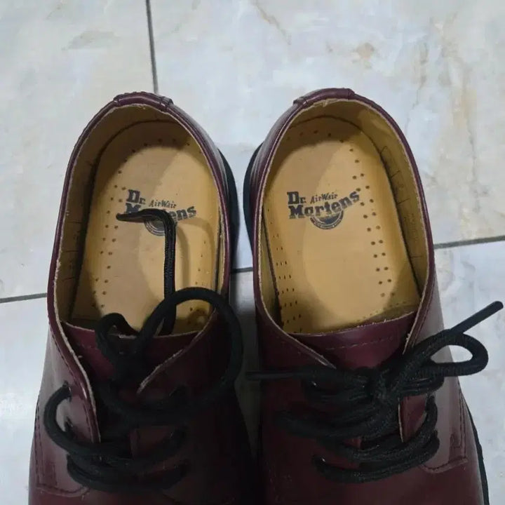 [BUNJANG] Dr. Martens Cherry Red 3-Hole Shoes / 닥터마틴 체리레드 3홀