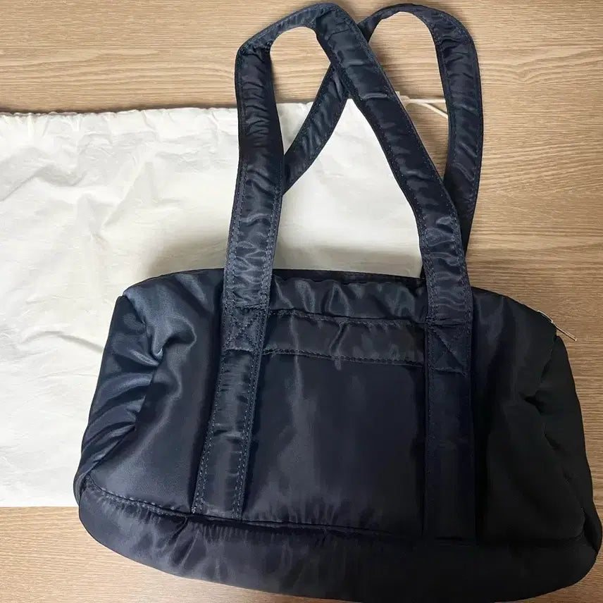 [BUNJANG] FAD Satin Shoulder Bag (Navy) / FAD 에프에이디 새틴 숄더백(네이비)