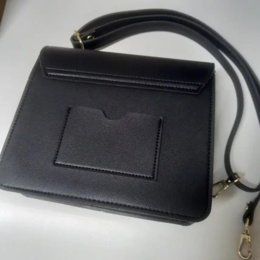 [BUNJANG] Crossbody Bag / 크로스백