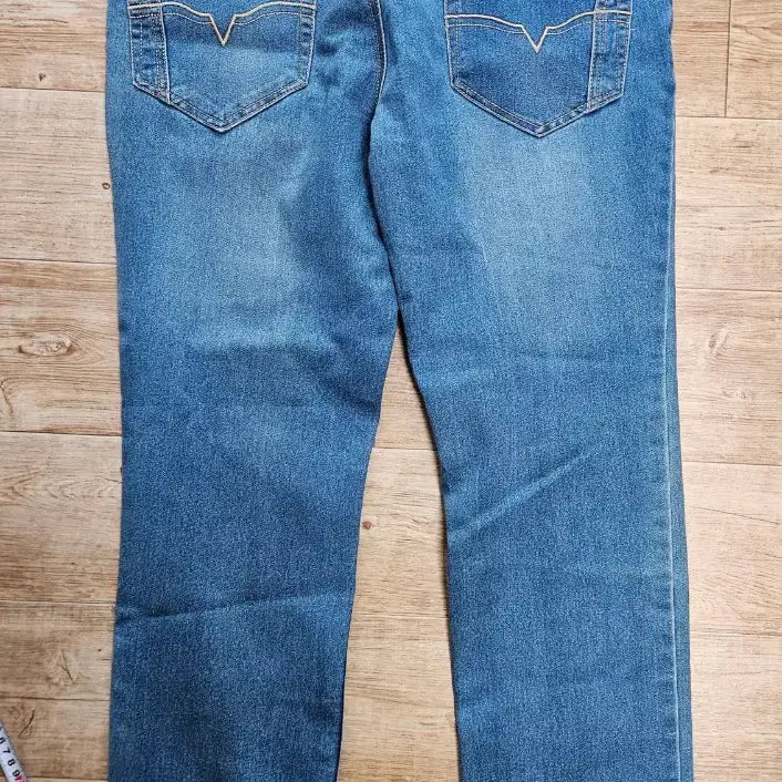 [BUNJANG] Black Skull Printed Denim Pants / 디올 블랙 스컬 프린팅 데님 팬츠1+청바지1