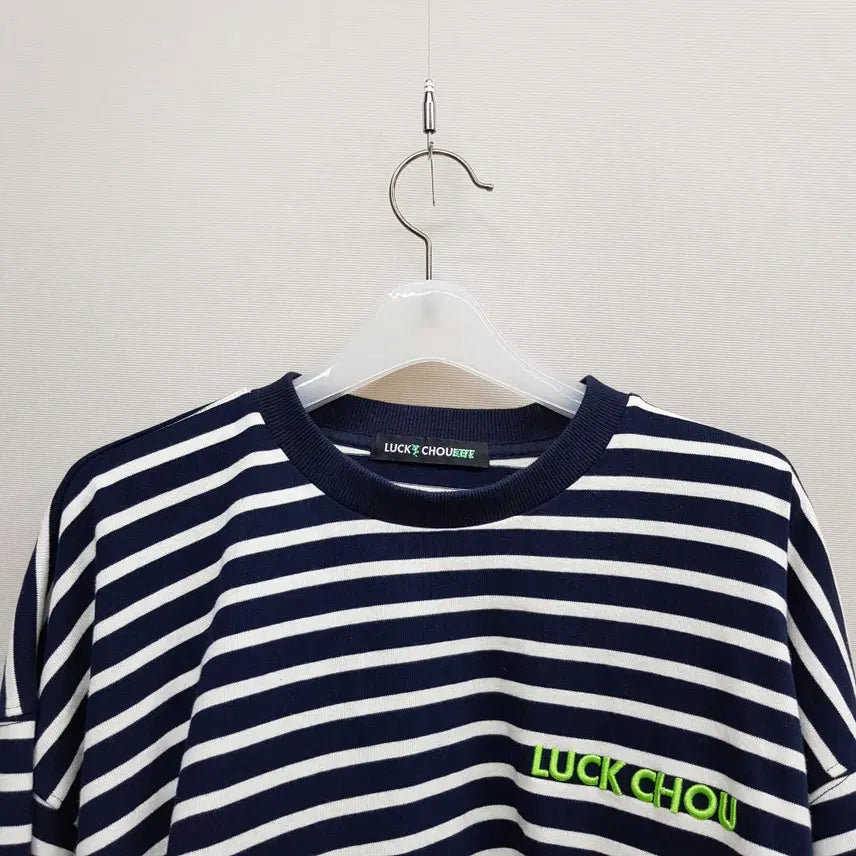 [BUNJANG] Lucky Chouette 2023 Sprite Sweatshirt / 럭키슈에뜨 2023 스프라이트 스웻셔츠 F사이즈