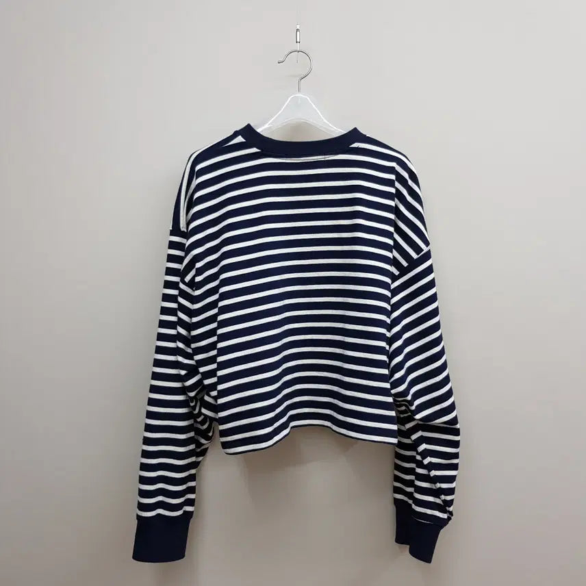 [BUNJANG] Lucky Chouette 2023 Sprite Sweatshirt / 럭키슈에뜨 2023 스프라이트 스웻셔츠 F사이즈