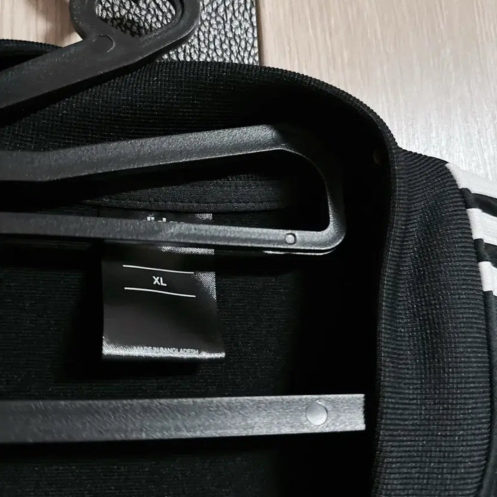 [BUNJANG] Adidas 영문로고 Jersey / 아디다스 영문로고 져지