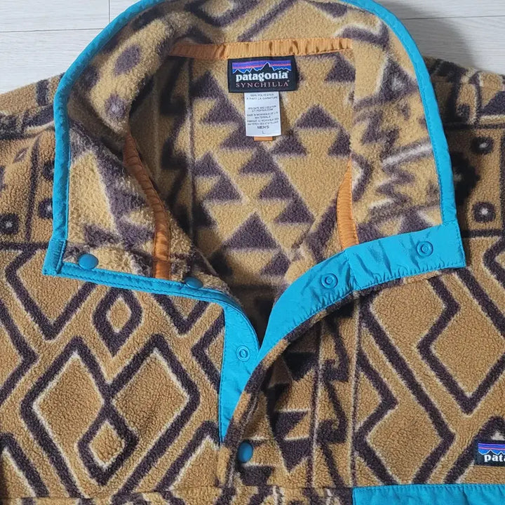 [BUNJANG] Patagonia Synchilla Heavyweight Aztec Pattern / [ L ] 파타고니아 신칠라 헤비웨이트 아즈텍패턴