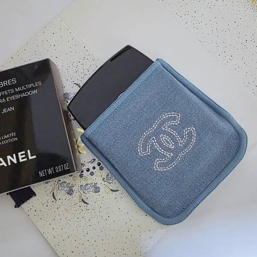 [BUNJANG] Chanel 29 Coco Gift Wrapped Eyeshadow Palette / [선물포장]샤넬 섀도우 레 꺄트르 옹브르 29 코코 진,새상품
