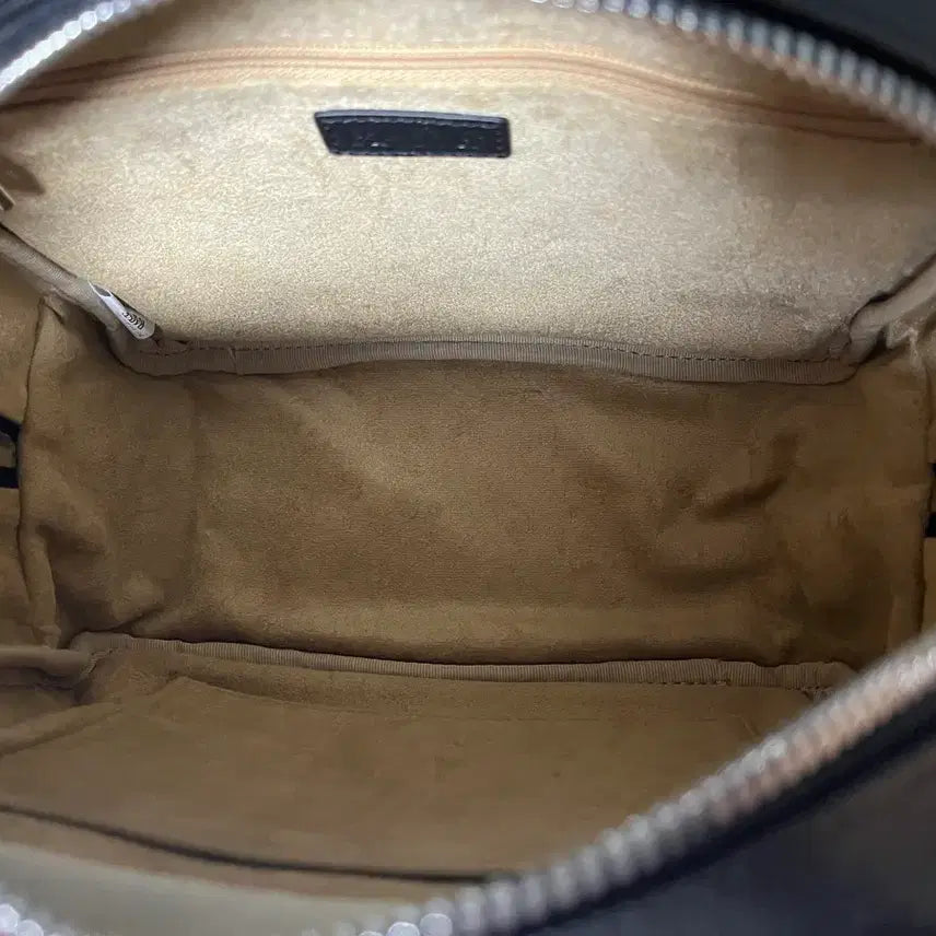 [BUNJANG] RIIZE Boston Bag (Black) / 레이브 보스턴백(블랙)