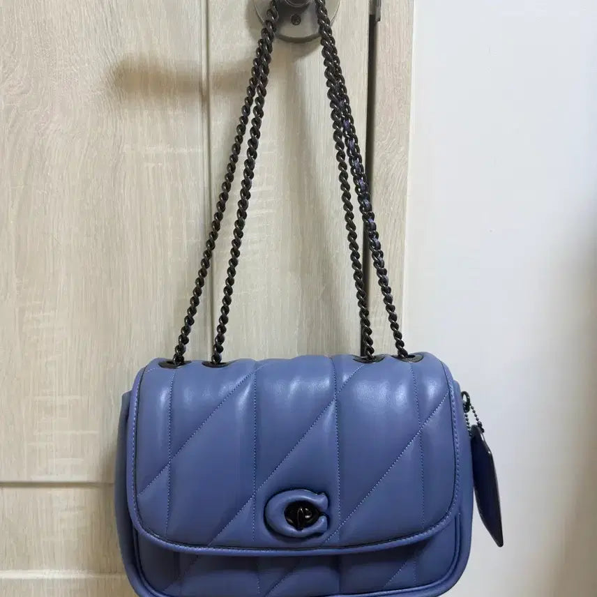 [BUNJANG] Coach Madison Quilted Pillow Bag / 정품 코치 가방 (매디슨 퀼팅 필로우)