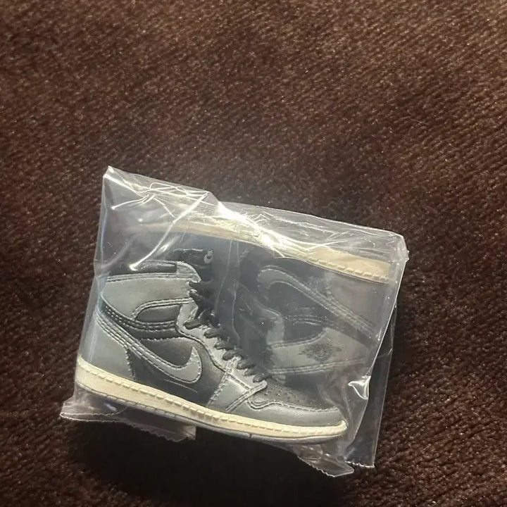 [BUNJANG] Bandai Nike Jordan Secret Reverse Shadow Gacha / 반다이 나이키 조던 가챠 시크릿 리버스 쉐도우