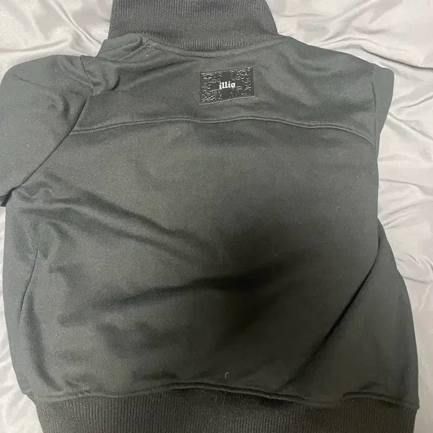 [BUNJANG] ILLIT Highneck Jersey Blouson / 일리오 자켓 Highneck jersey blouson