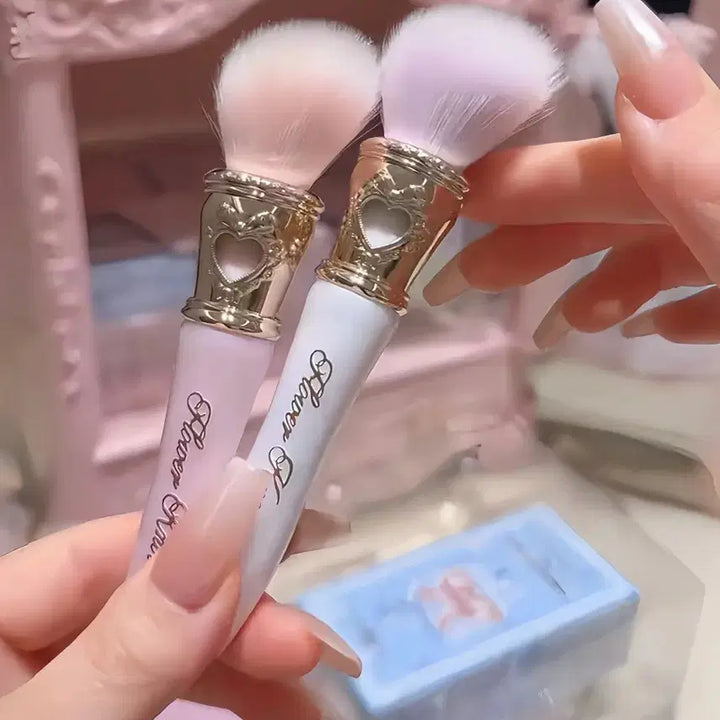 [BUNJANG] Flower Knows Bunny Garden Series Blush Brush / 플라워노즈 버니가든 시리즈 블러셔 브러쉬